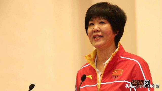 为什么刘晓彤、王媛媛、王梦洁和姚迪每场比赛都出战？