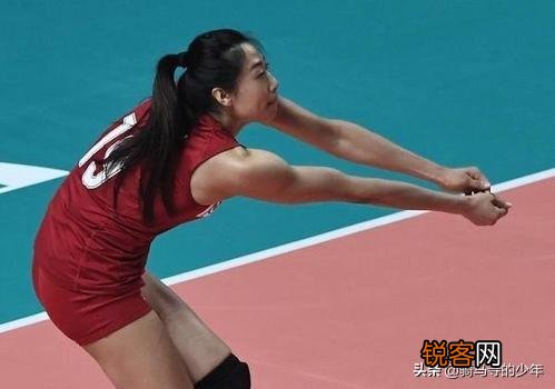 为什么刘晓彤、王媛媛、王梦洁和姚迪每场比赛都出战？