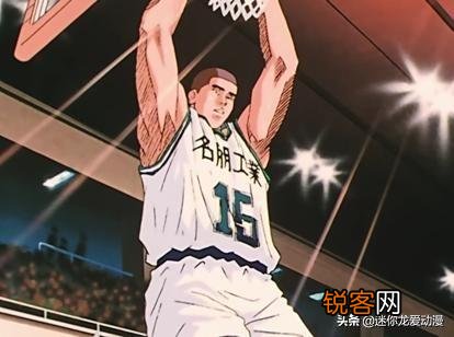 请问以《灌篮高手》中出现的人物组建日本u19篮球队,会有哪些人入选？樱木花道无主角光环能不能打首发？