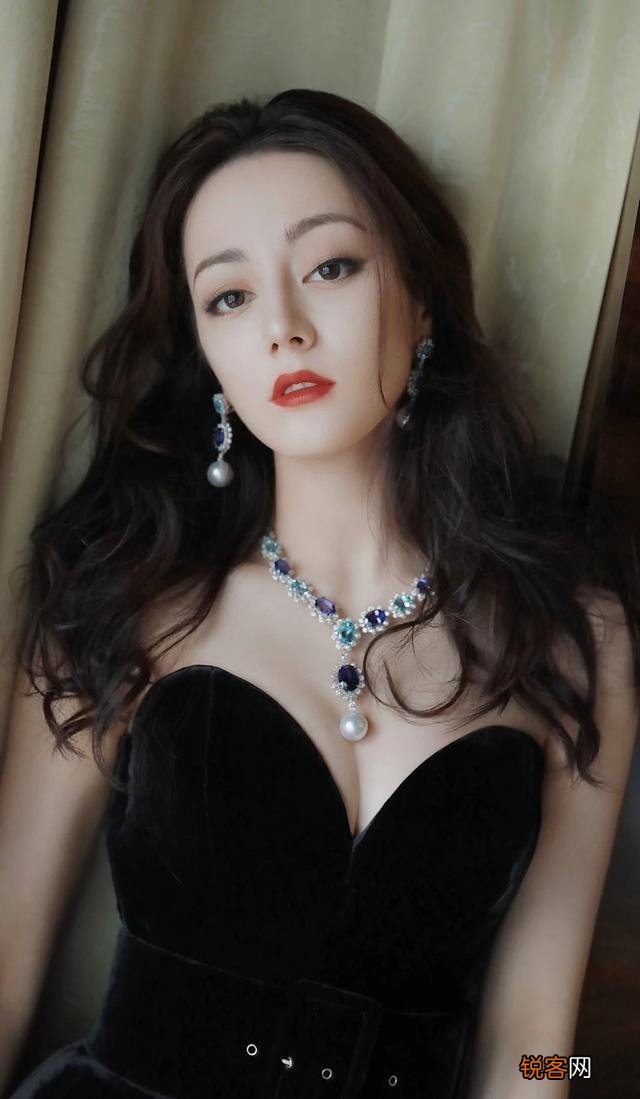 你觉得最性感的女明星是谁？