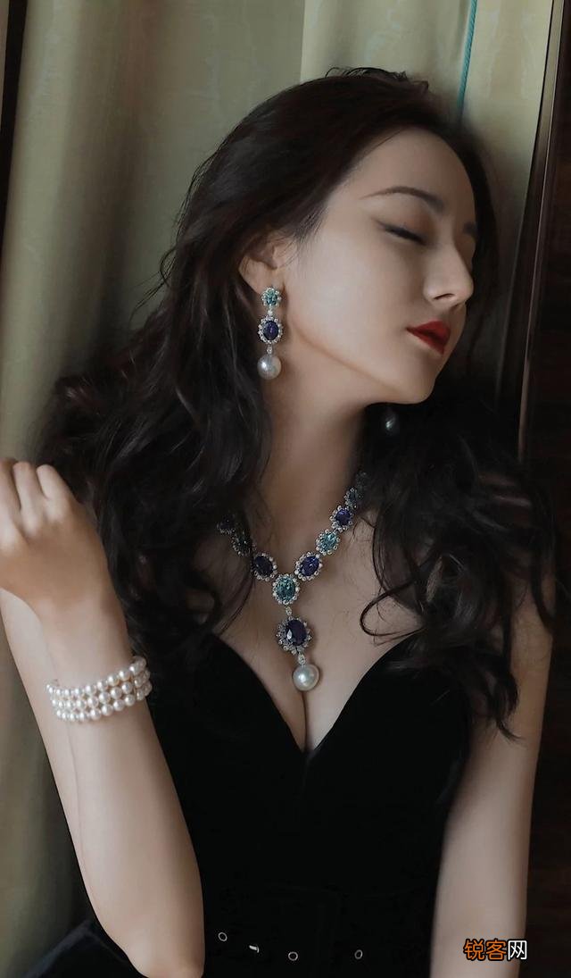 你觉得最性感的女明星是谁？