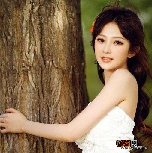 你身边最性感的女孩子是什么样的？