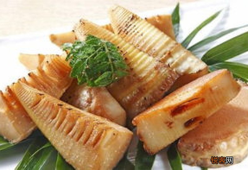 竹笋用什么水泡最好