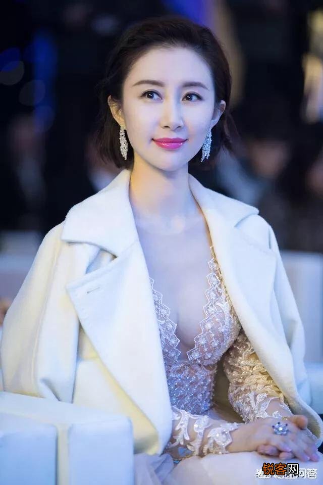 你觉得什么样的女生最性感？