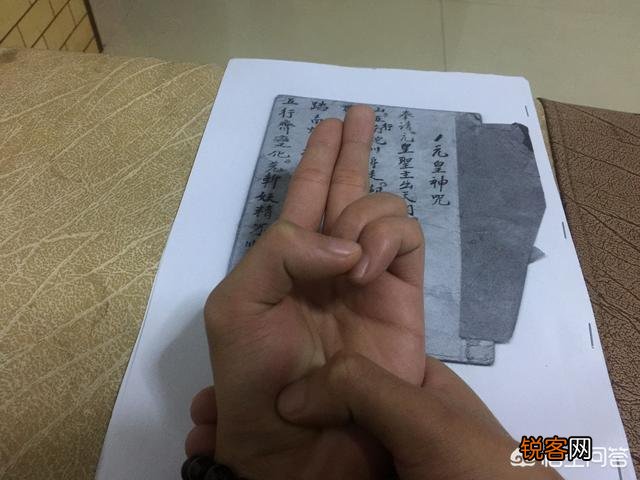 你遇到过什么有点恐怖的怪事吗？