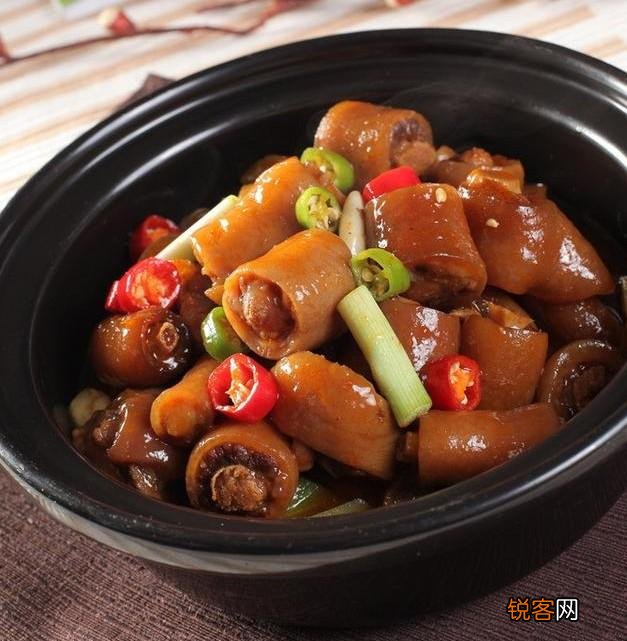 如果你是大厨,如何做一桌12菜一汤2主食的全猪宴？