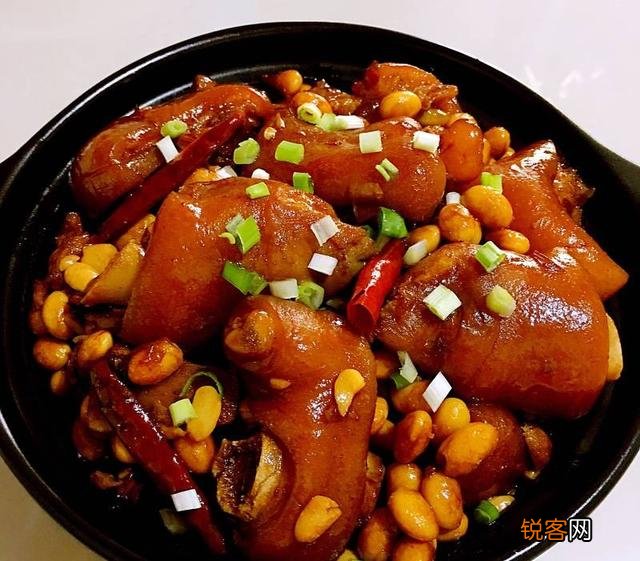 如果你是大厨,如何做一桌12菜一汤2主食的全猪宴？