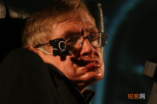 霍金口中的7大预言：已经有3个正在上演,剩余4个有多可怕？