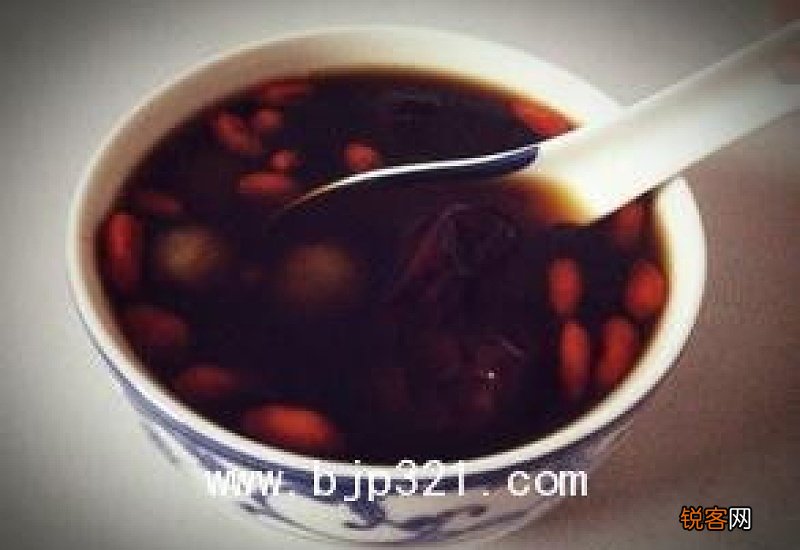 长期喝当归红糖水好吗 当归红糖水喝了有什么功效与作用