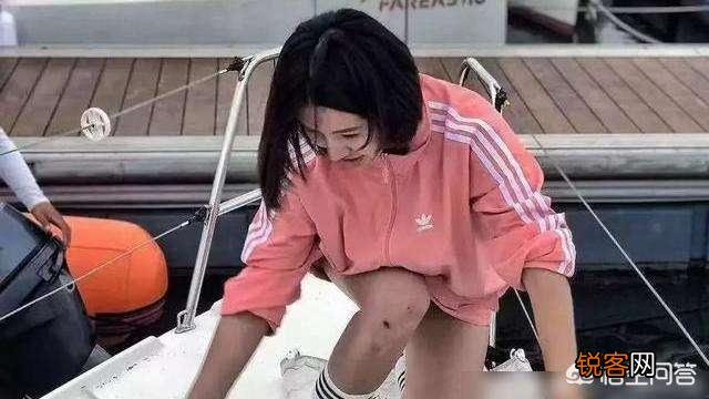 找到了！天门山翼装女飞行员失联六天后终于被找到了,你怎么看？