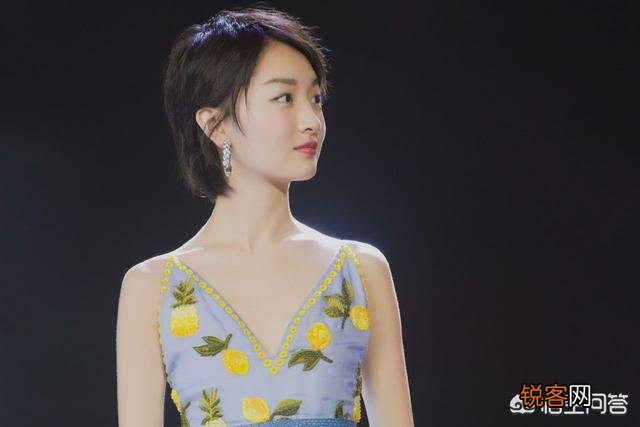 你觉得娱乐圈中,有哪些实力派青年女演员？