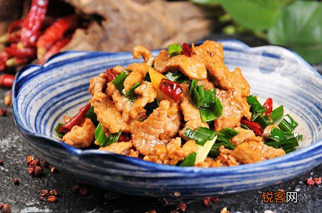 发美食照片配什么句子？