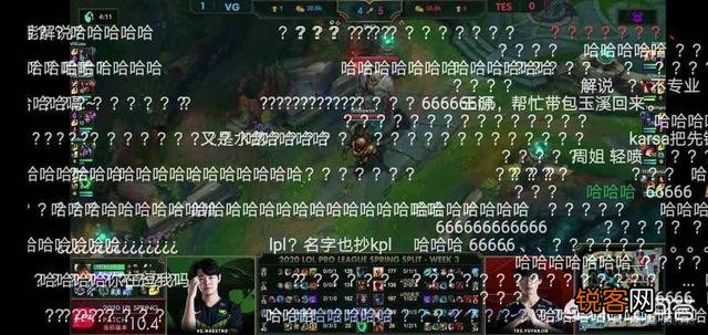 周淑怡直播回应解说比赛失误,上演川剧变脸整活,粉丝：不愧是周姐,如何评价？
