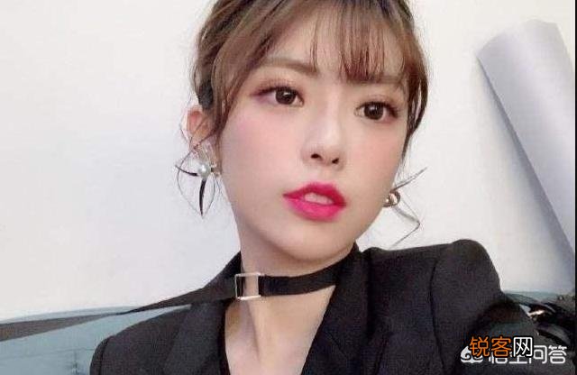LOL:周淑怡醉酒后视频曝光,每句话都十分真实,直言“白银分段带你飞”,如何评价?