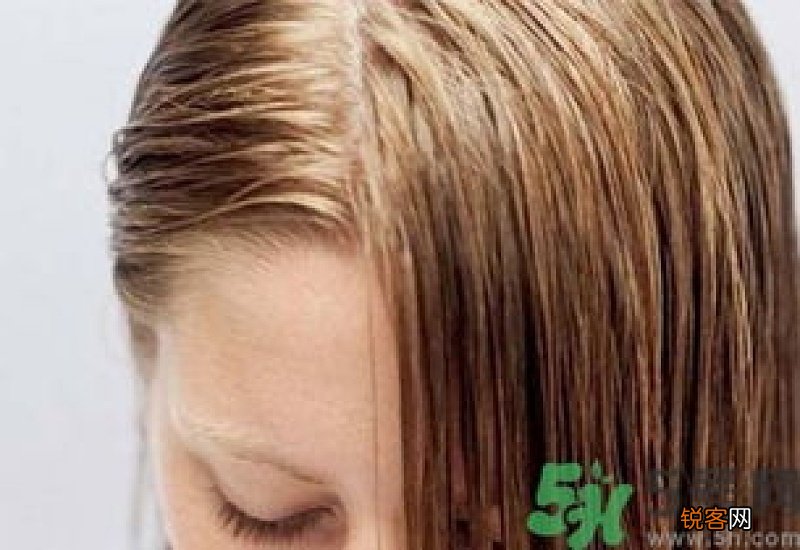 头发出油厉害怎么办