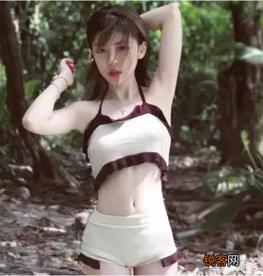 周淑怡遭网络暴力宣布停播,只因平日“嘴臭”开车,你怎么看？