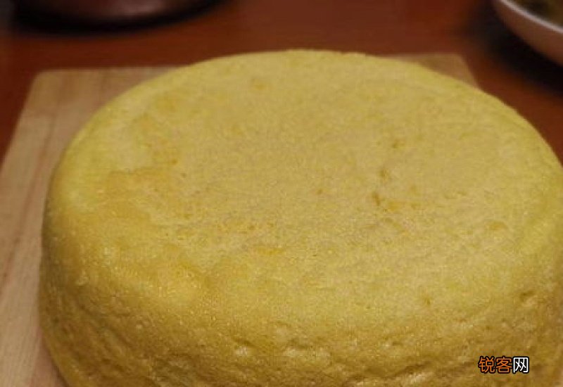 戚风蛋糕膨胀太高