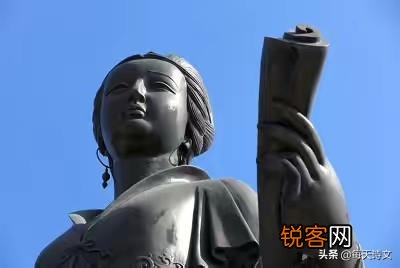 古诗中经常出现的“东篱”是什么意思？如何理解它的含义？