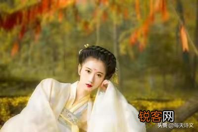 古诗中经常出现的“东篱”是什么意思？如何理解它的含义？