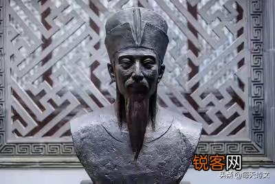 古诗中经常出现的“东篱”是什么意思？如何理解它的含义？