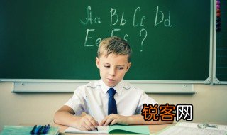神态描写的句子 描写人物神态的句子