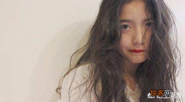 男生经济条件不如女孩这样的关系适合发展吗？