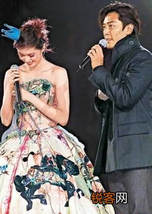 吴佳尼回应离婚表示“婚姻不在、情谊依旧”,娱乐圈还有哪些好聚好散的夫妻？