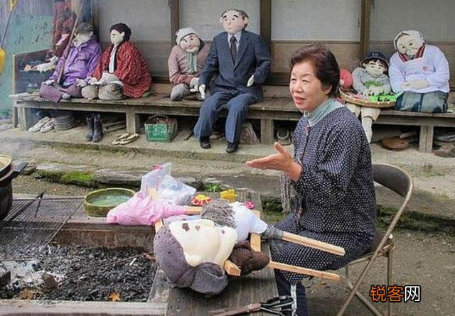都是农村,为什么日本人都愿意留在农村生活,而我们却都涌向城市？