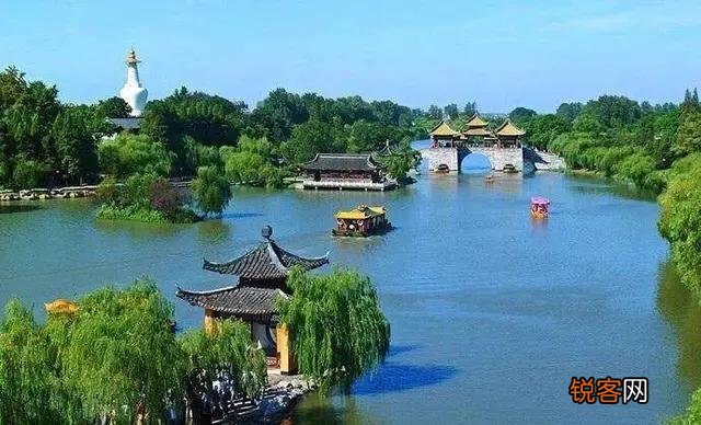 在历史上哪个朝代最富有？在清朝哪个省地主最多？