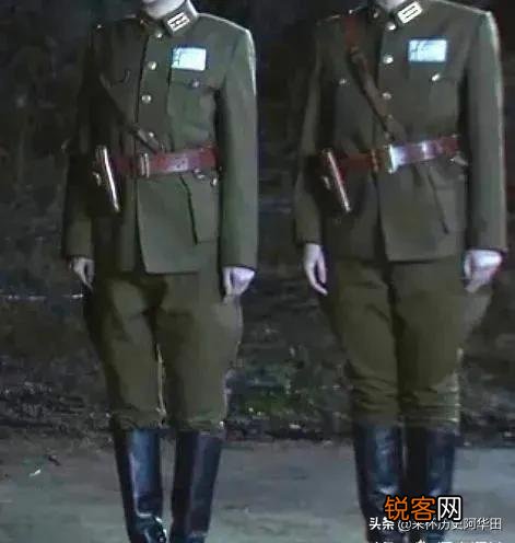 影视剧中女报务员常穿皮靴发电报,报务员没有军衔,为何穿靴子？