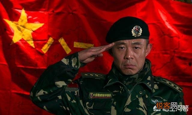 《我是特种兵》里面,大队长和中队长有多少差距,为什么高中队那么怕大队长？