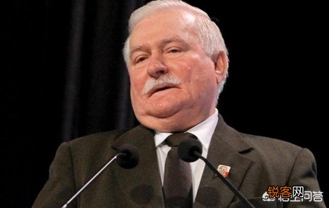 瓦文萨当总统拿总统工资,不当总统了回船厂当电工拿电工资,是怎么做到的？是真的吗？