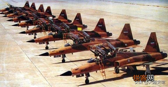 历史上有哪些比较著名的误击民航客机的例子？