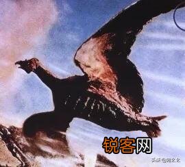 《哥斯拉2》最后出现的怪兽叫什么？