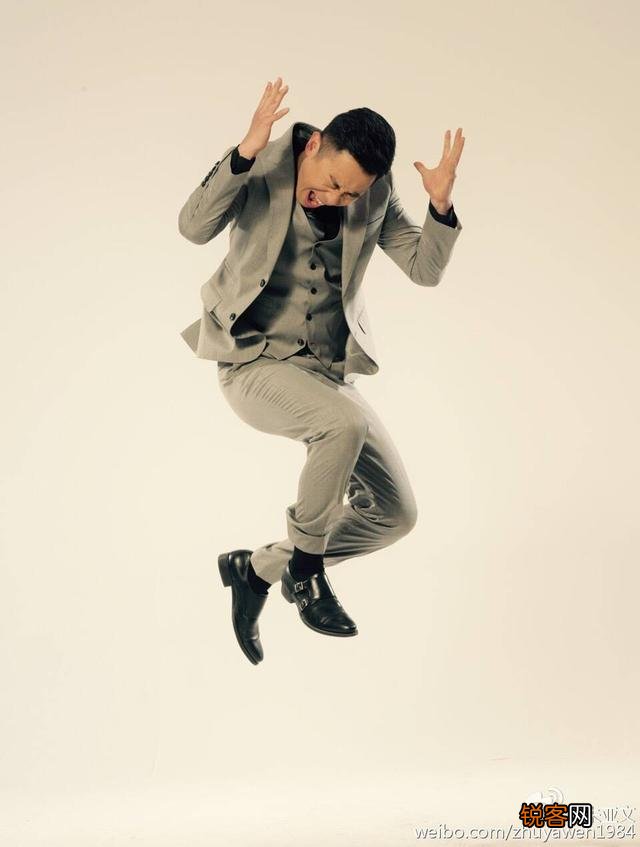 你们觉得中国穿西装最帅的男星是谁？