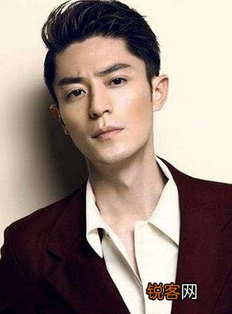 你们觉得中国穿西装最帅的男星是谁？