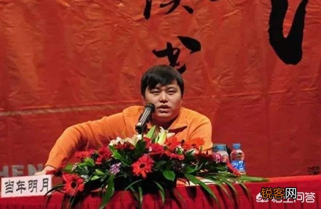 你最喜欢的网络作家是谁,为什么？