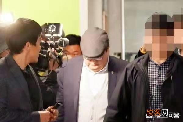 蒙古国法官性骚扰韩国空姐,这要多大的胆量？