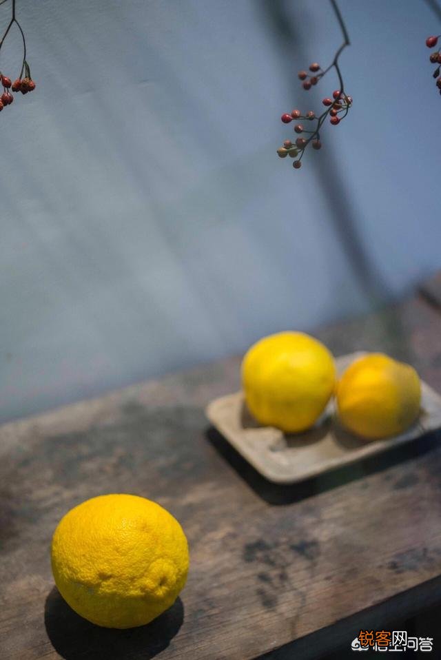 除了入口即化、肥而不腻、外酥里嫩,还能如何描写美食的美味？