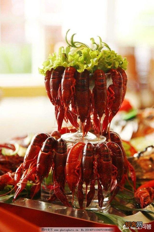 除了入口即化、肥而不腻、外酥里嫩,还能如何描写美食的美味？