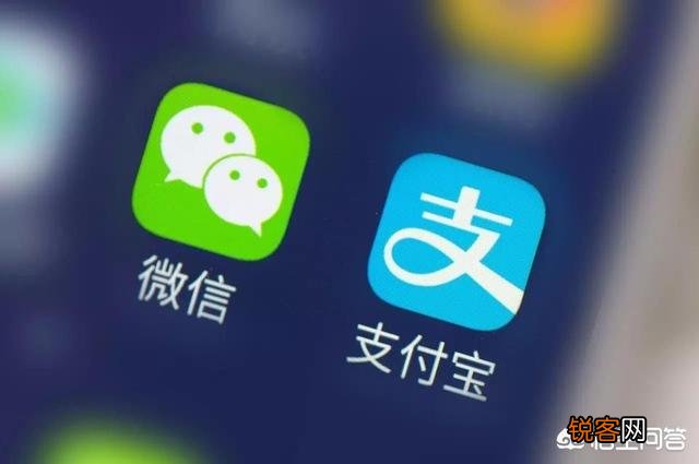 微信十亿用户,每人收十块钱腾讯就能赚百亿,但为什么不这样做？