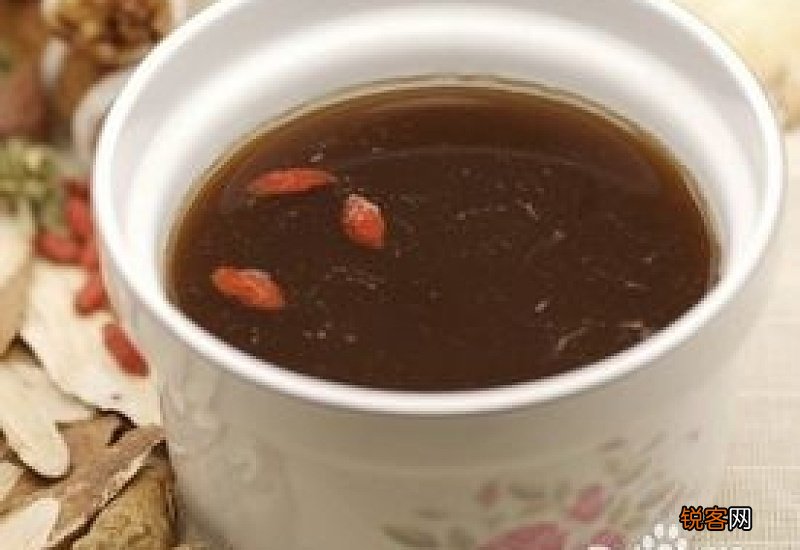 当归人参泡水喝的功效 当归人参泡水喝注意什么