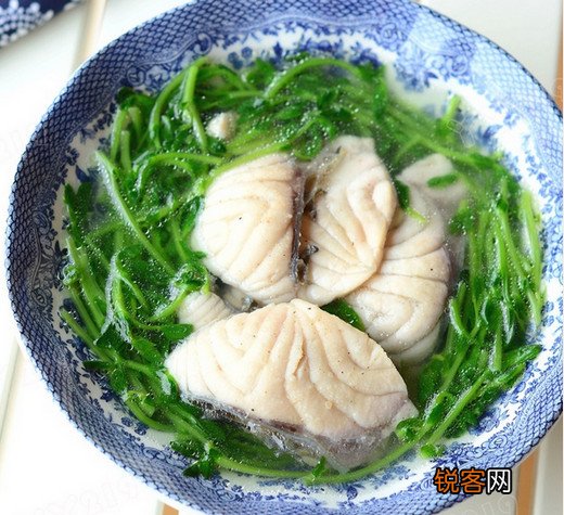 豆苗鱼片汤