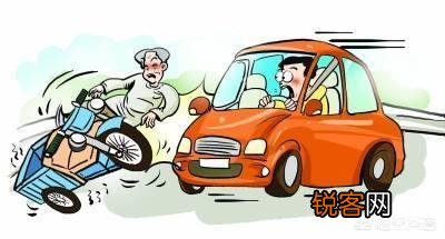 开车把人碰了当时没死,七天后在医院死亡,我算是交通肇事罪吗？