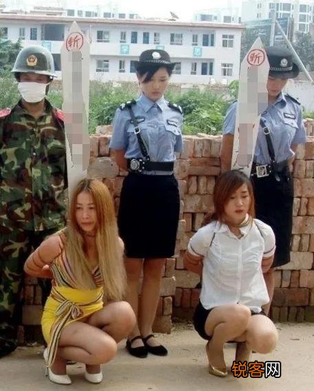 死刑犯在执行枪决前5分钟,一头撞在地上意识模糊,是抢救是补枪？