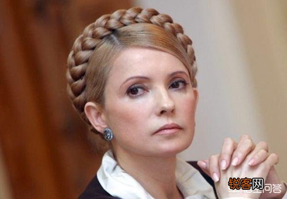 乌演员泽林斯基被“人民公仆”党推为总统候选人,对季莫申科和波罗申科而言,影响如何？