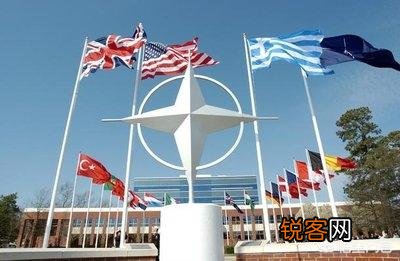 为何说,泽林斯基面临的最大难题是,在就任前,乌政府和议会胡作非为,而让自己背黑锅？