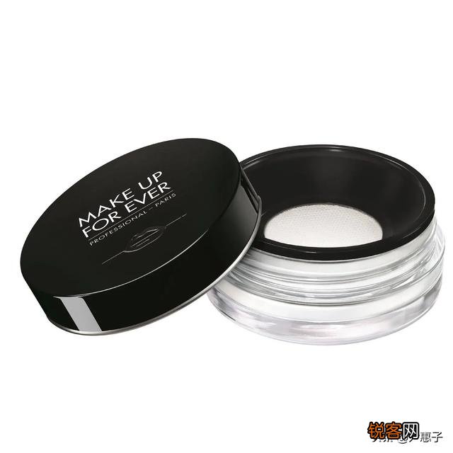 现在用的散粉定妆效果不行,一天下来脸油油的,有啥同类型的散粉可以推荐吗？