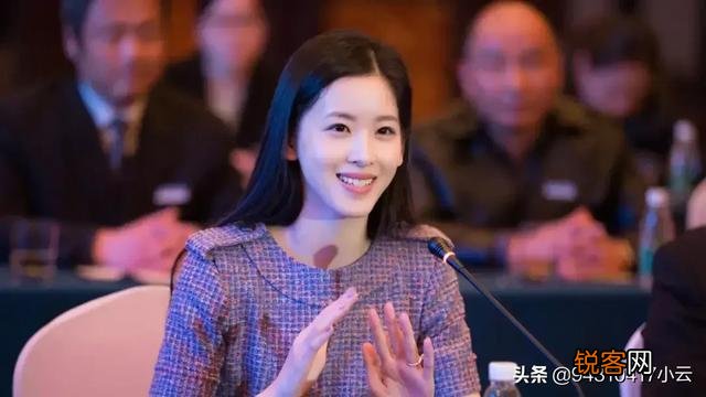 大家喜欢欧美丰满的女性,还是亚洲苗条的女性？