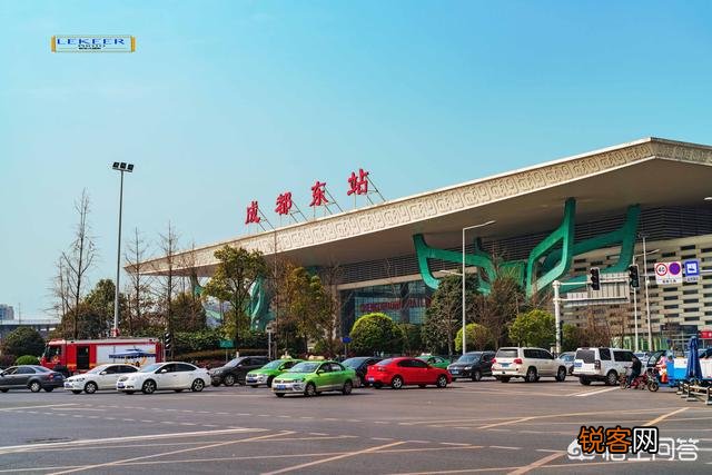 为什么有些成都人把成都火车站称作成都北站？成都有几个火车站？